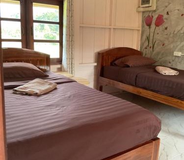 Ban Na Bed & Breakfast | สวรรค์บ้านนา คาเฟ่ ณ บ้านนา
