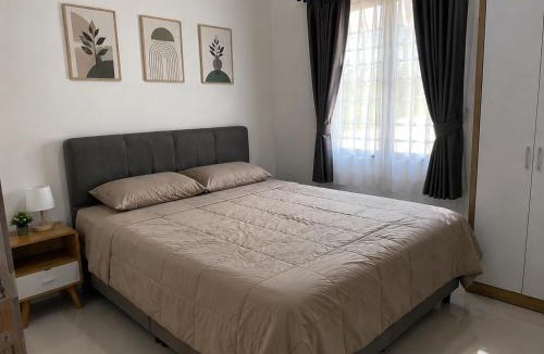 Phatthana Nikhom House | BAMBOO Homestay