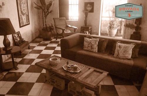 Kratie House | Privada Lodge - Historic Hotel