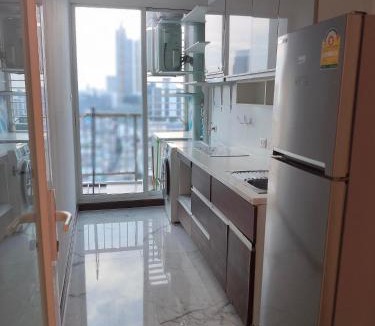 Si Phraya Apartment | Supalai Elite Samyan Condo