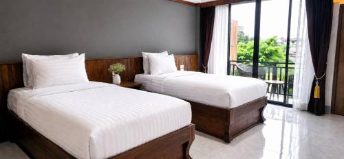 Pua Hotel | Chomphu Phukha Resort-Mountain View Nan