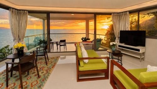 Haad Rin Resort | Sunset Beach Hotel - Adults Only