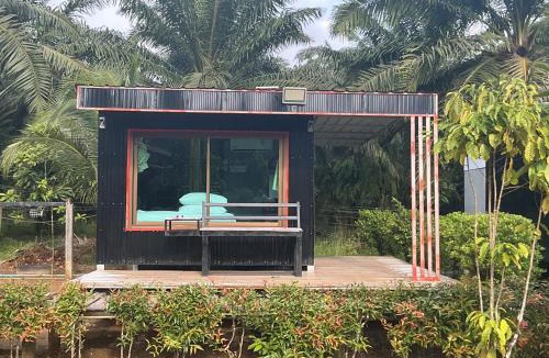 Khlong Sok House | KhaoSok blue mountain