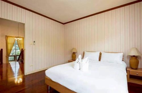 Bang Yai Villa | The Thai Palace 360sqm of Royal Luxury & Zen Design