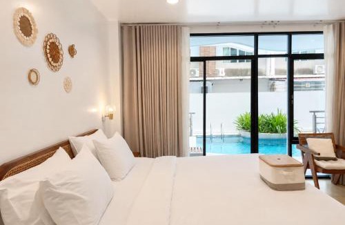 Ban Bang Saen Apartment | Beachfront Pool Access Apartment FREE Disney Plus