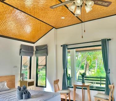 Taladyai House | Lanla Win Homestay