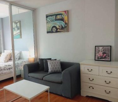 Krathum Baen Apartment | Condo Tulip Square at Aomnoi