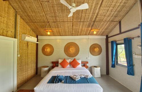 Tbaeng Meanchey Cabin | Cow Barn Cafe and Lodge Preah Vihear