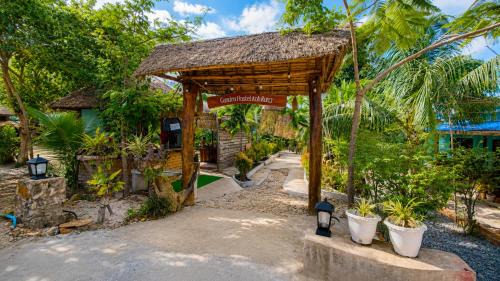 Koh Rong Hostel | Garden Hostel Koh Rong