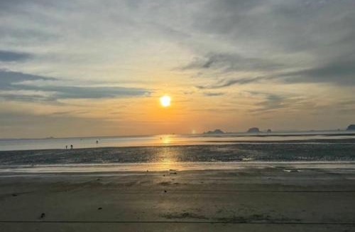 Talingchan Resort | Koala Glamping Krabi