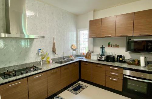 San Kamphaeng House | Yok Happy Home