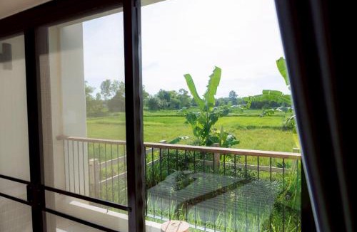 Bung Khong Long Hotel | Zenery Lake Resort