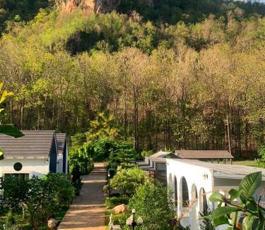 Chiang Dao House | วีรพัชนารา