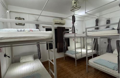 Vang Vieng Hotel | Santara Hostel