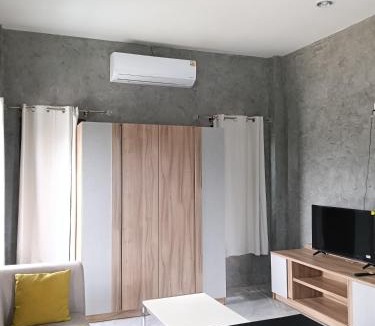 Huai Yai Villa | Loft Life Pool villa