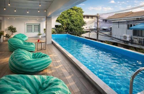 Chana Songkhram Hotel | Bangkok Group Bunk Hotel Khaosan
