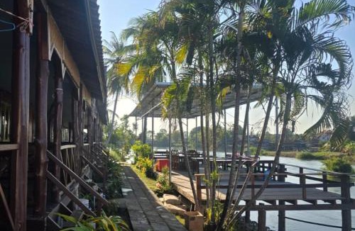 Don Khon House | Nongsak Riverside Guesthouse & Nongsak Guesthouse