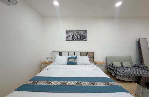 Sukhumvit House | Sukhumvit 48 separated room quiet and comfortable with fast internet and smart TV
