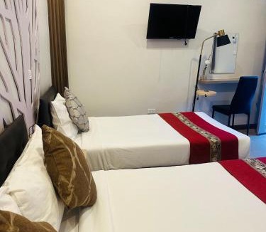 Roi Et Hotel | V Rich วีริชเพลส ร้อยเอ็ด