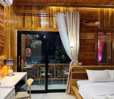Lom Kao Resort | ห้างหุ้นส่วนจำกัด บ้านเถ้าแก่