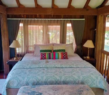 Mae Rim House | Private Wooden Pool Villa in Mae Rim for 4-6 Guests
