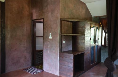 Mae On House | Baan Hugnam Homestay - แม่ออน