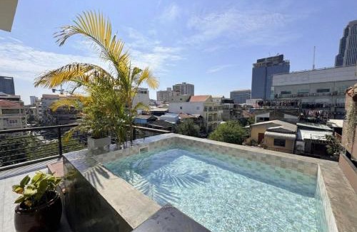 Daun Penh Apartment | Luxury Riverside Duplex with Private Pool