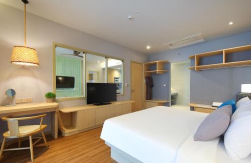 Si Sunthon Hotel | Lalynn Resort & Villas, Phuket - Free scheduled shuttle to Bang Tao Beach
