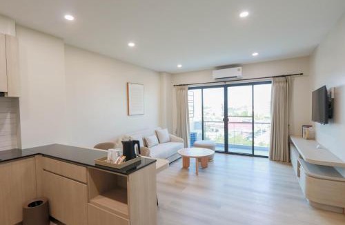 Rayong Apartment | Aster Canopy Suites & Living
