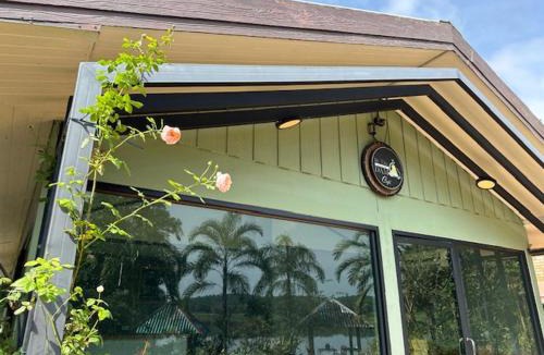 Plai Phraya House | By The Dam Farmstay