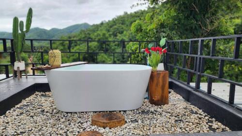 Song Phi Nong Other | Phunapat camping Pool villa