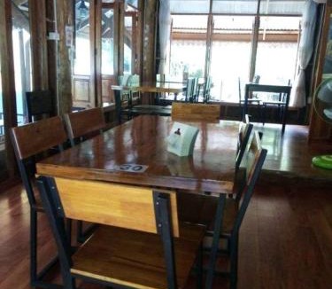 Lan Saka Cabin | Baan Kao Kod