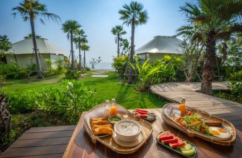 Mae Pim Hotel | Camp Cayla - COASTA