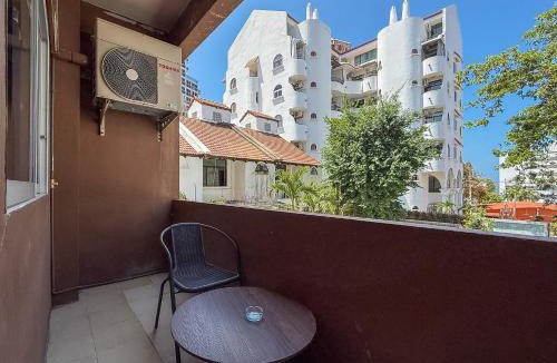 Pratumnak Hill Apartment | Cocoon Hideaway