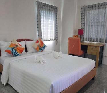 Bang Sao Thong Apartment | Nop Place