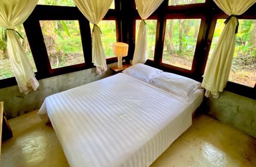 Amphawa House | Latehouse bar Amphawa