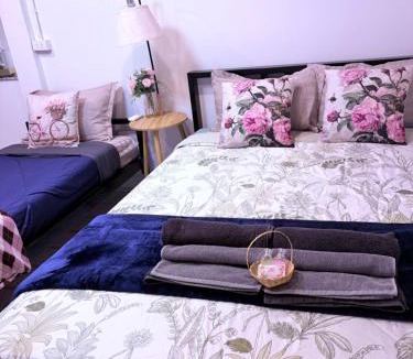 Samphao Lom House | Pion Hotel Ayutthaya