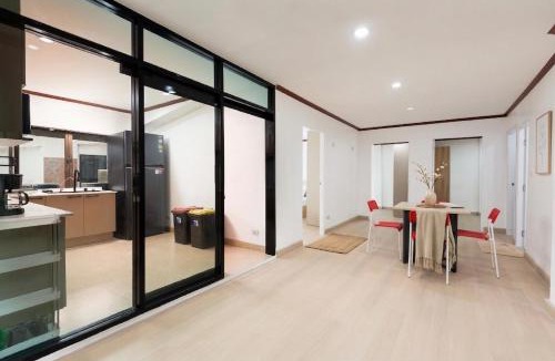 Khlong Tan Villa | Luxury 4BR 250 sqm 5 min to BTS Sukhumvit 26