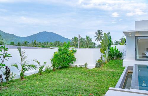 Lamai Villa | Villa Dreamlife Tropical 3BR Infinity Pool Villa with Quite Space Private Garden & Sun Deck