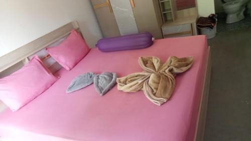 Bai Lan Hotel | Crazy Bananas & Crazy Monkey