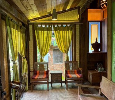 Old City Villa | BaanBooLoo Village