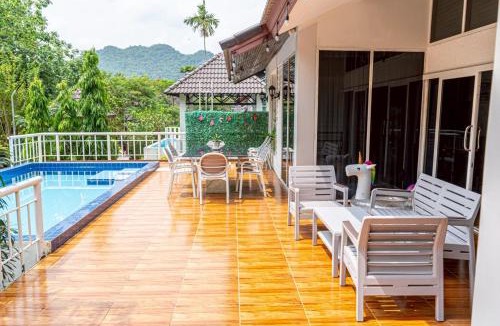 Mu Si Villa | Triple Trees B8 House Khao Yai