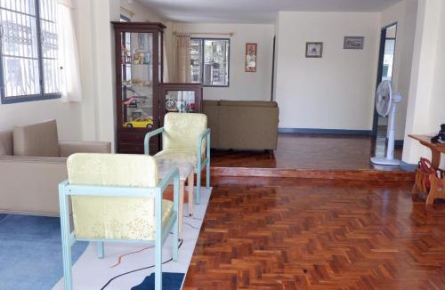 Nong Phueng House | Autumn breeze house