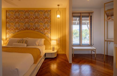 Old City Villa | Penthouse The Olaf at Chiang Mai's Old Town Suandok Gate I Entire Villa Booking I 4 Bedrooms I
