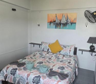 Downtown Krabi Hotel | Funky Crab The River