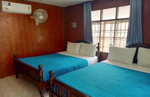 Mae Nam Hotel | Palm Point Village