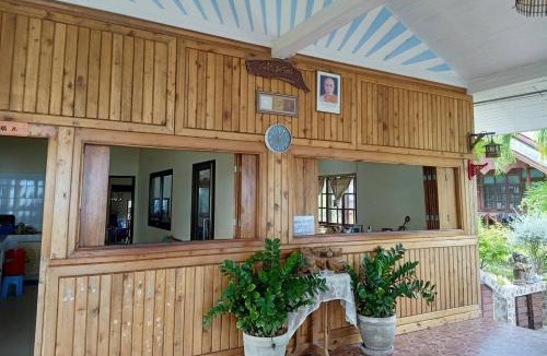 Mae Nam Hotel | Palm Point Village
