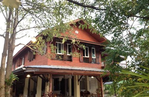 Amphawa Bed & Breakfast | อัมพวาริเวอร์วิว Amphawa River View