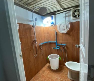 Khao Phanom Apartment | บ้านเพื่อนโฮมสเตย์ เขาพนม Friend House Homestay