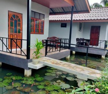 Khao Lak House | ปารมีฟาร์มสเตย์